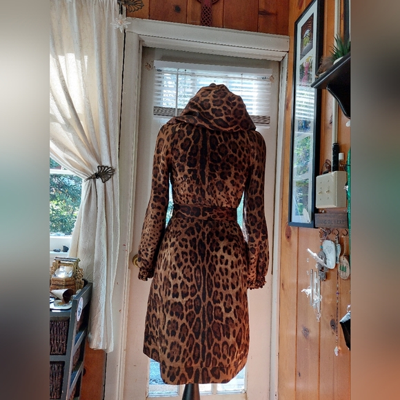 St.JOHN Leopard Jacket Coat - Picture 2 of 11